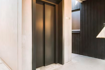 elevator